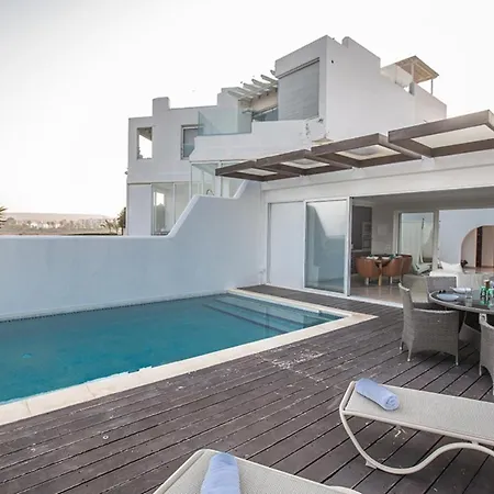 Five Bedrooms Star Private 1272 Villa *