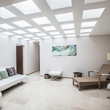Villa Five Bedrooms Star Private 1272