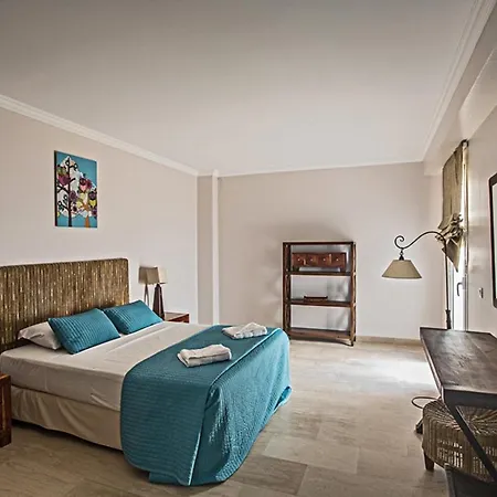 Five Bedrooms Star Private 1272 *