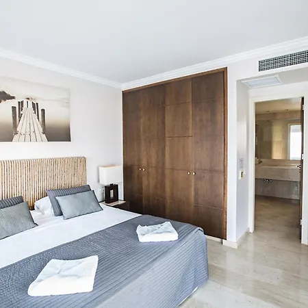 Five Bedrooms Star Private 1272 Protaras